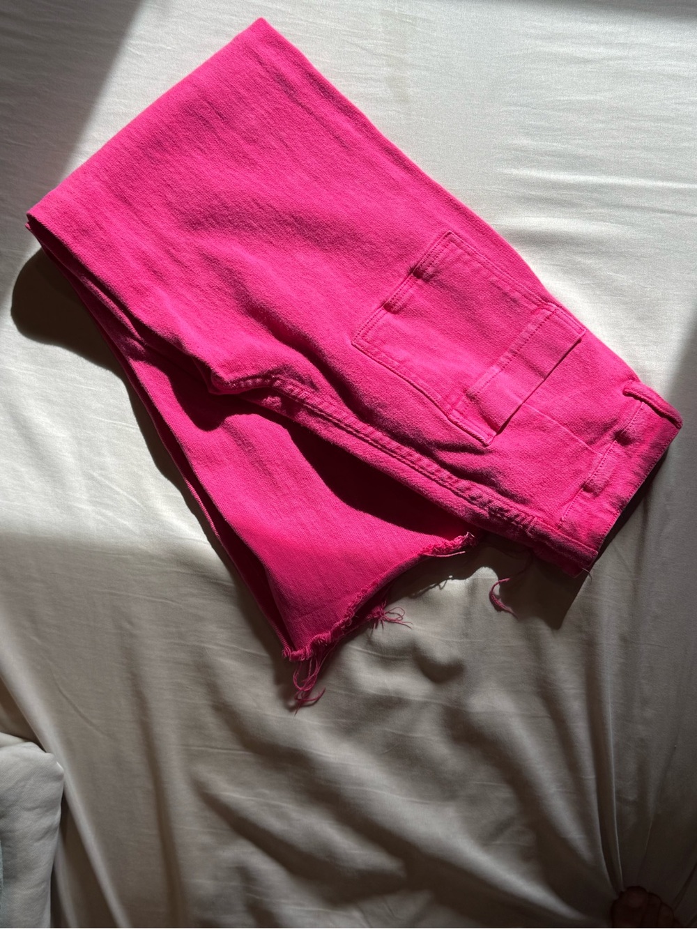 Boyfriend Jeans in Vibrant Hot Pink